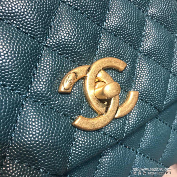 CHANEL香奈兒 独家背景实拍 蜥蜴手柄 Chanel cocohandle 專櫃对版货 小球纹原厂牛皮 時尚百搭 手提肩背斜挎包  Cco1093